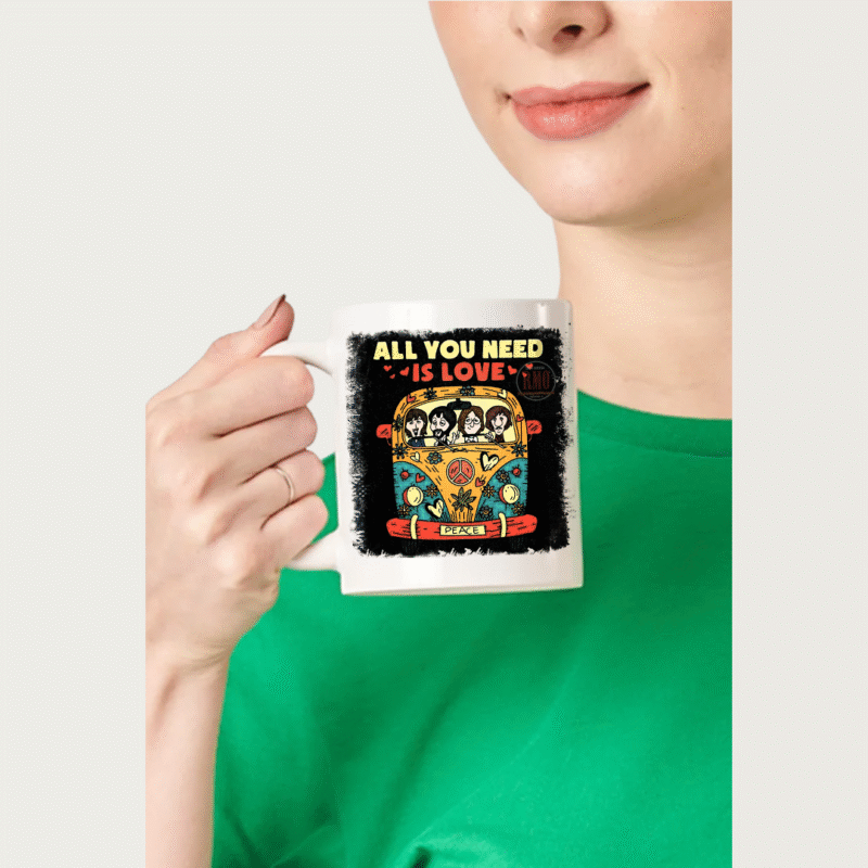 Caneca  The Beatles - All You Need Is Love